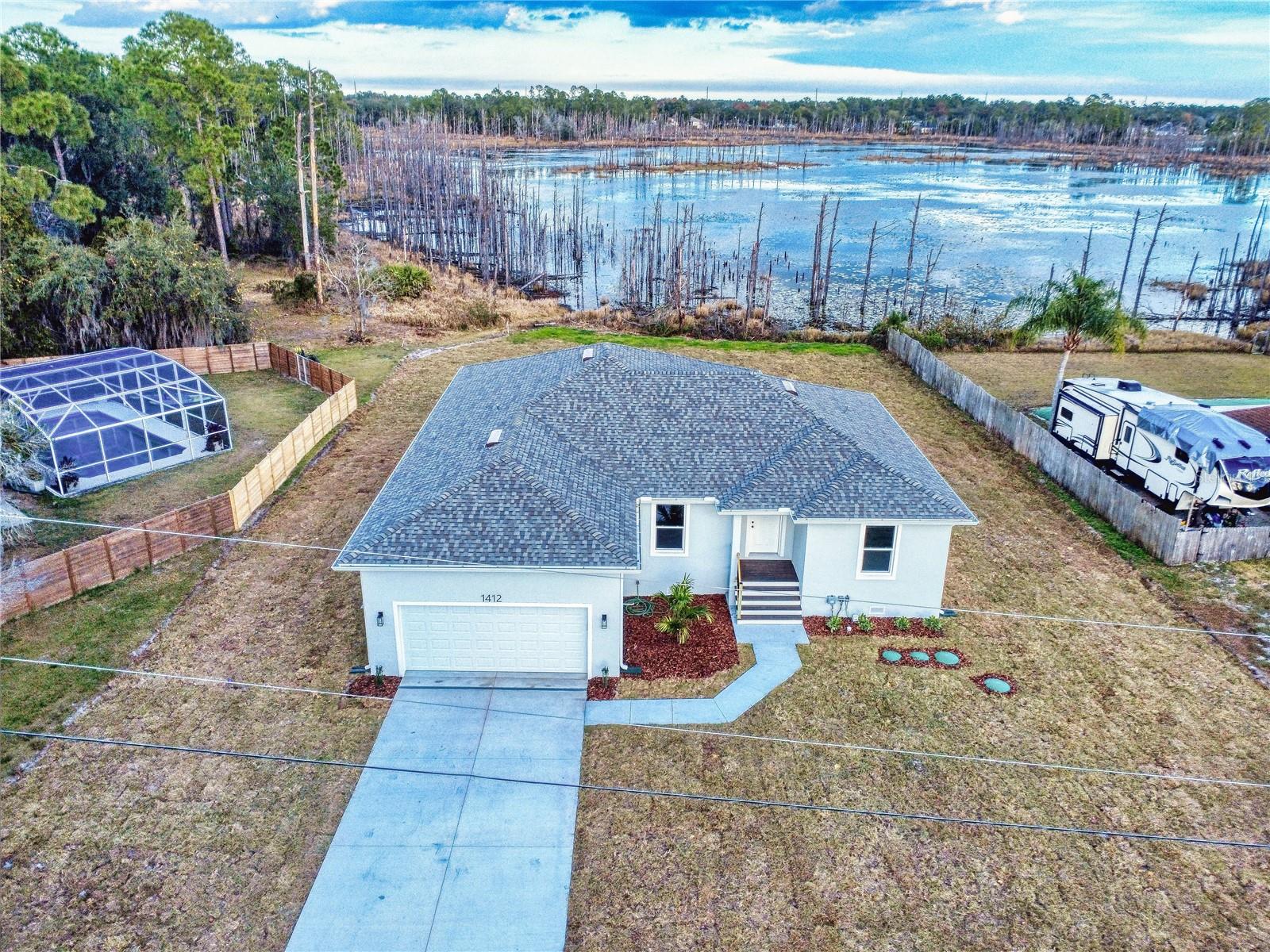 DELTONA LAKES - Residential