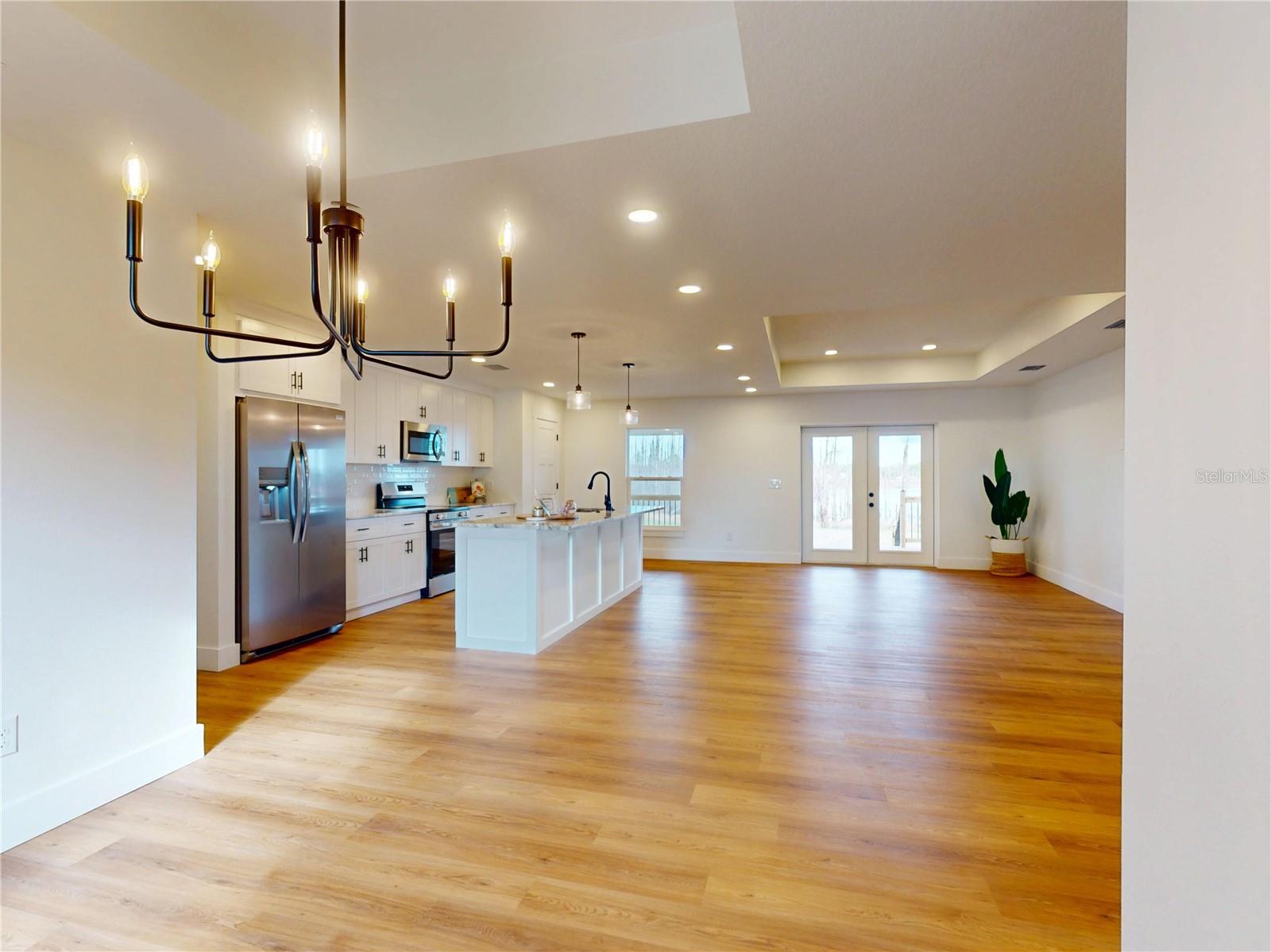 DELTONA LAKES - Residential