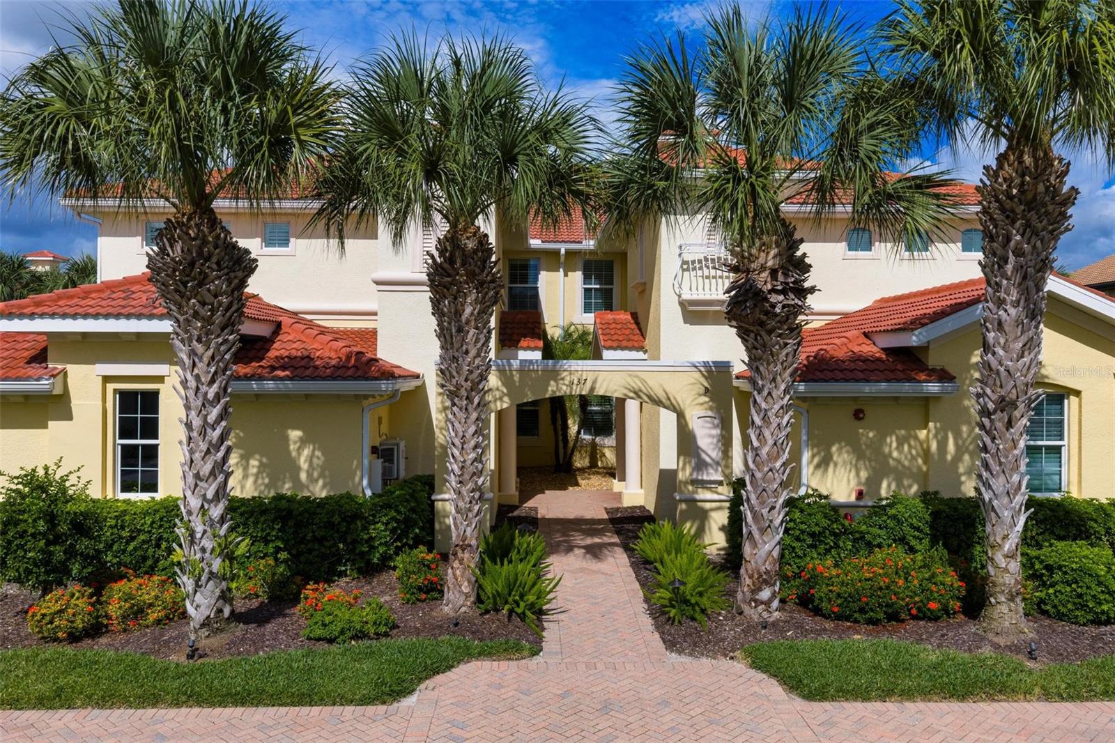 137 BELLA VISTA TERRACE 33C