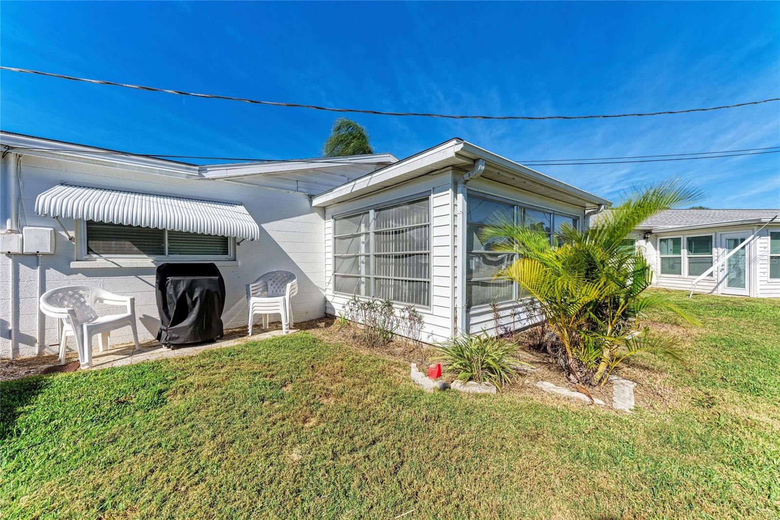 PARKWAY VILLAS - Residential