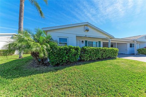 Photo of 5992 Coral Way, Bradenton, FL 34207 (MLS # A4678910)