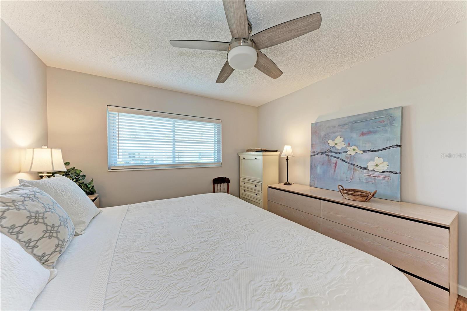 PARKWAY VILLAS - Residential