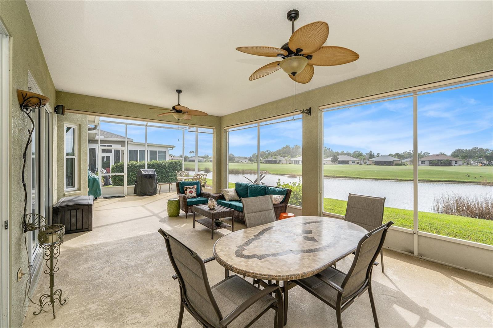 TAMPA BAY GOLF & TENNIS CLUB PH 04 - Residential