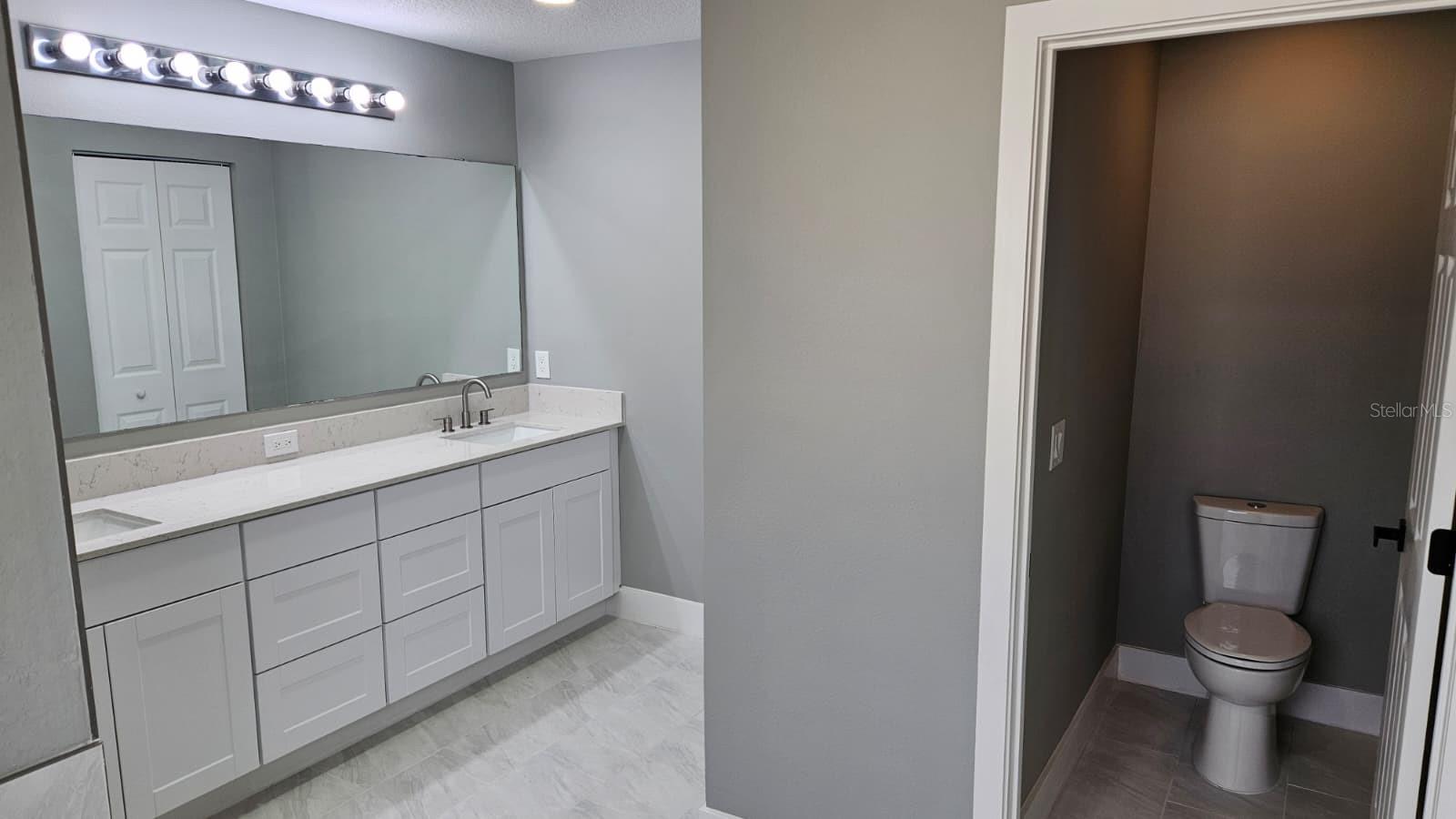MILLENNIA PARK PH #1 - Residential Lease