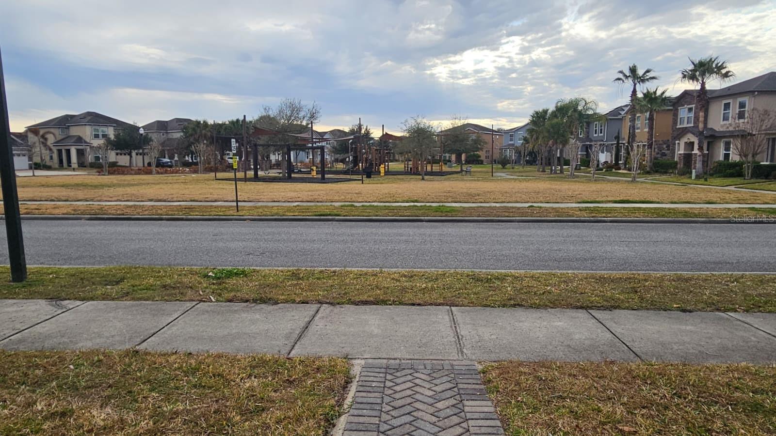 MILLENNIA PARK PH #1 - Residential Lease