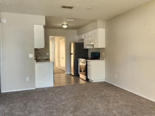 6941 EDGEFIELD LANE