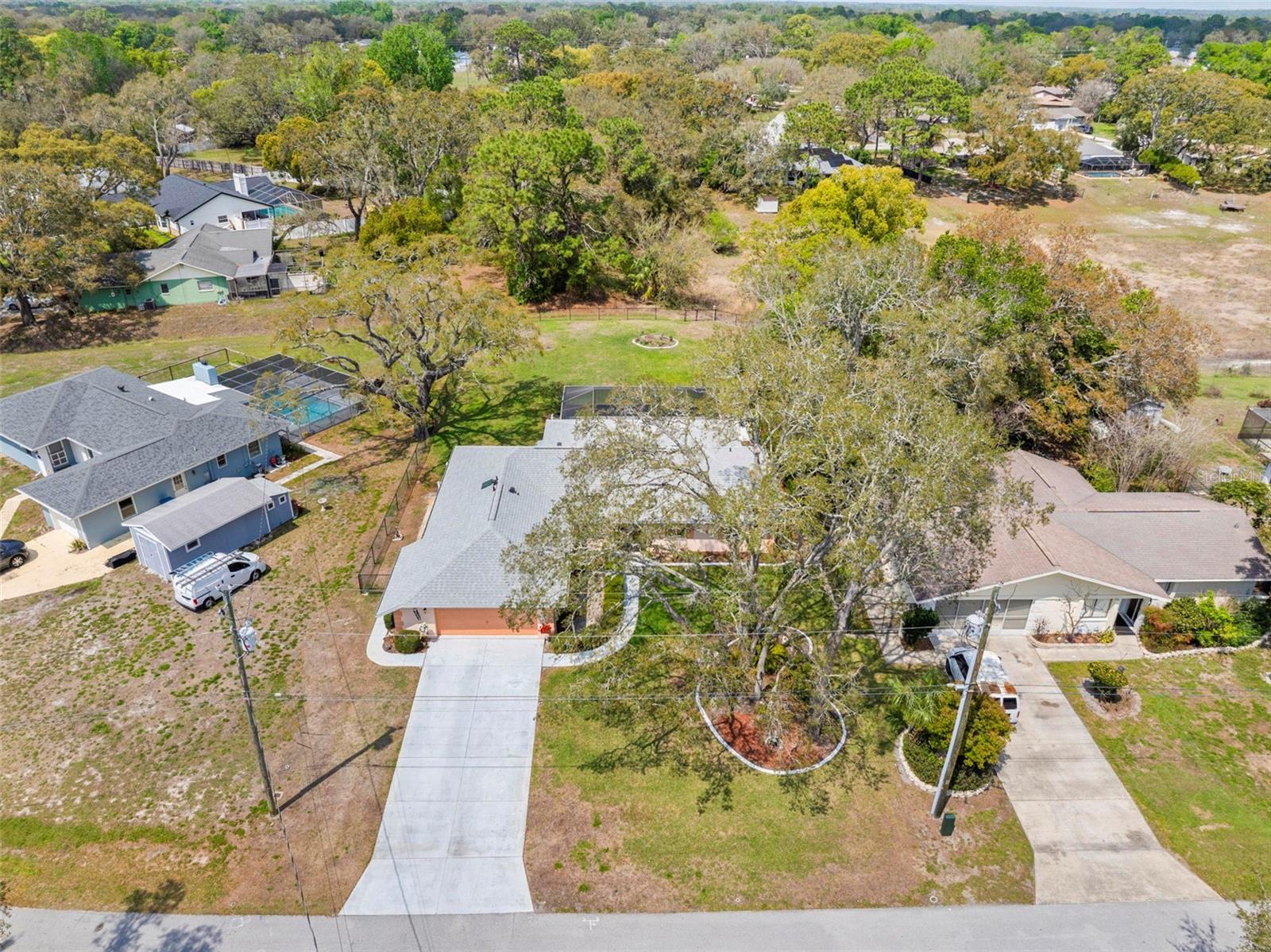 SPRING HILL - Residential