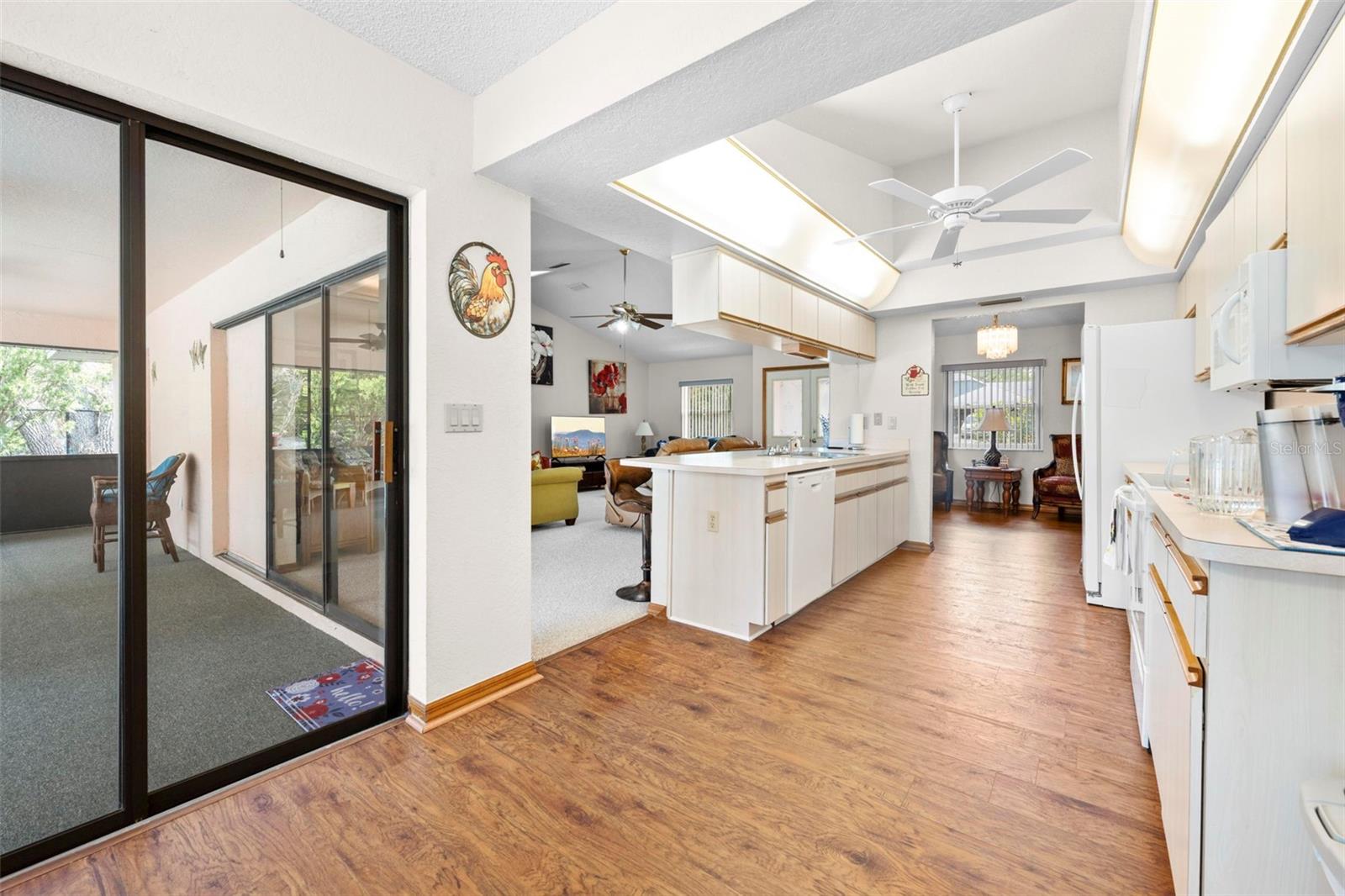 SPRING HILL - Residential