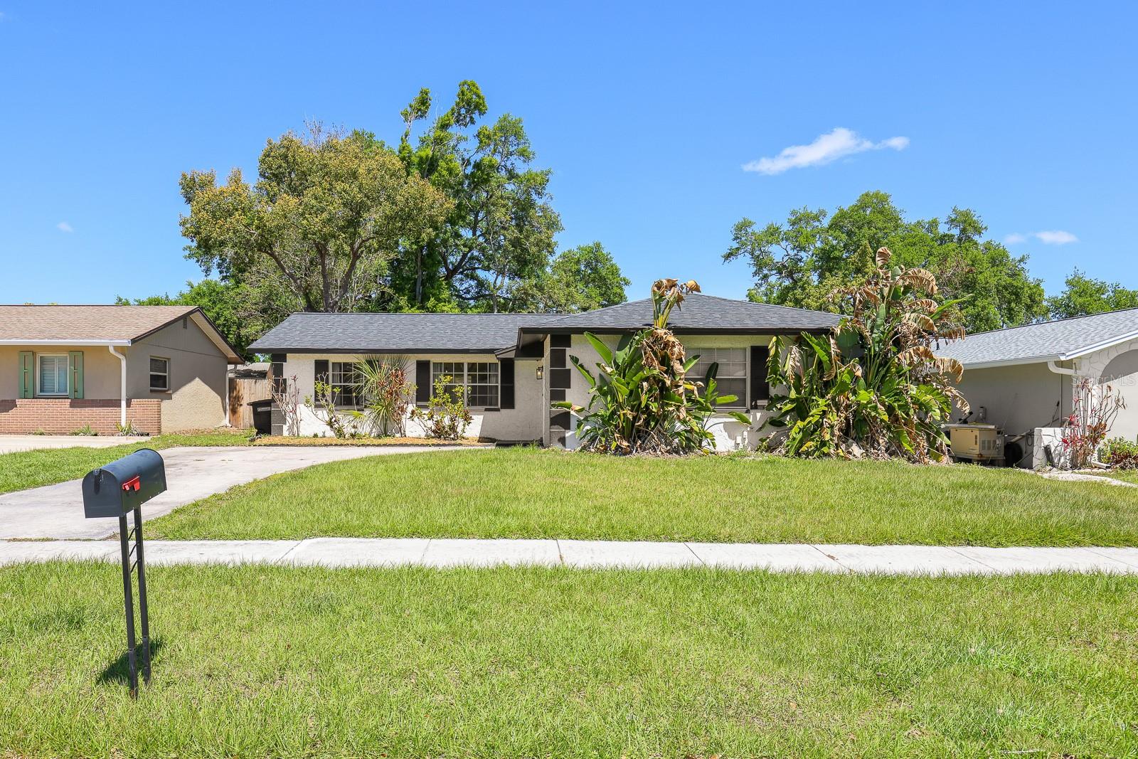 SALLS LAKE PARK 3RD ADD - Residential