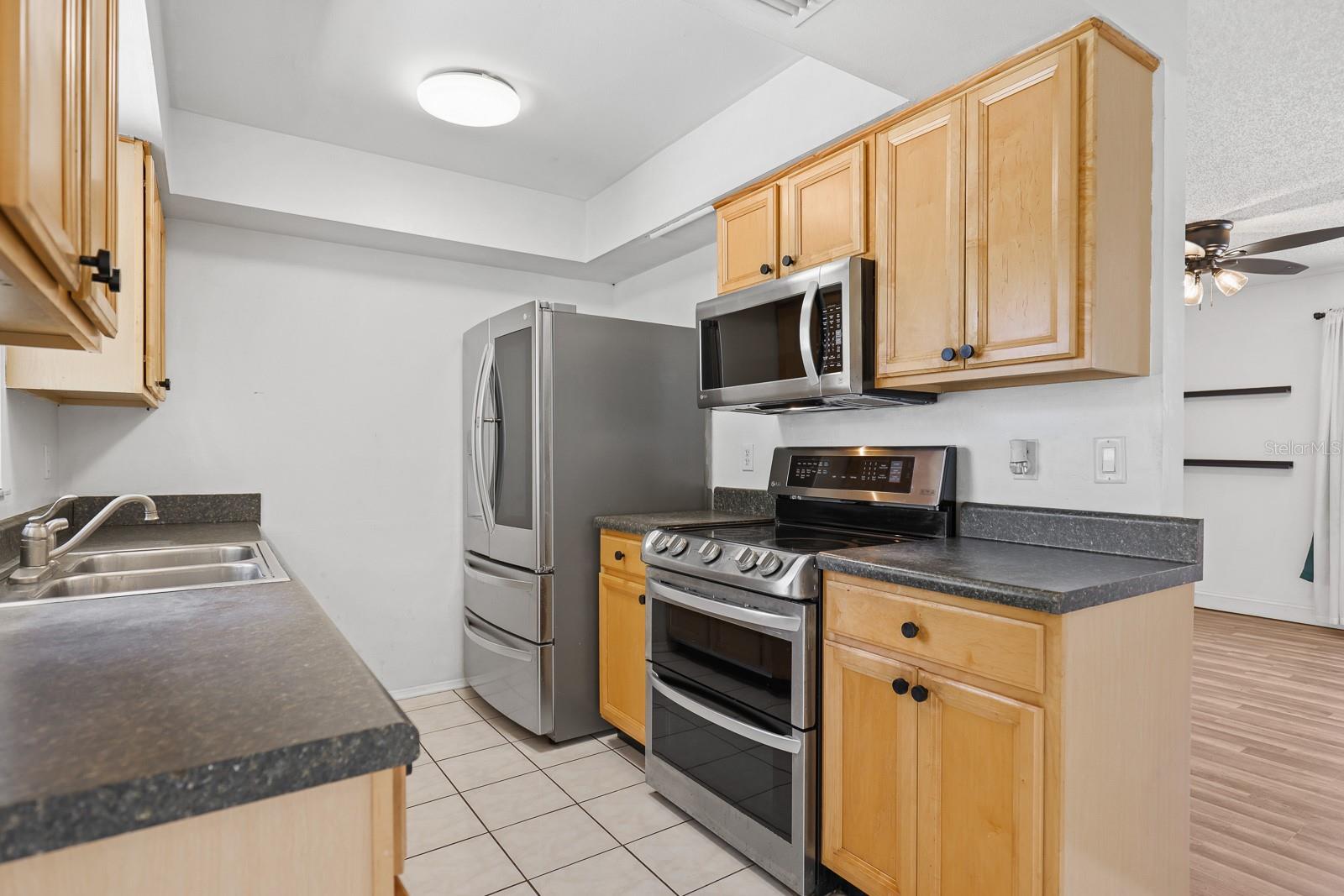 SALLS LAKE PARK 3RD ADD - Residential