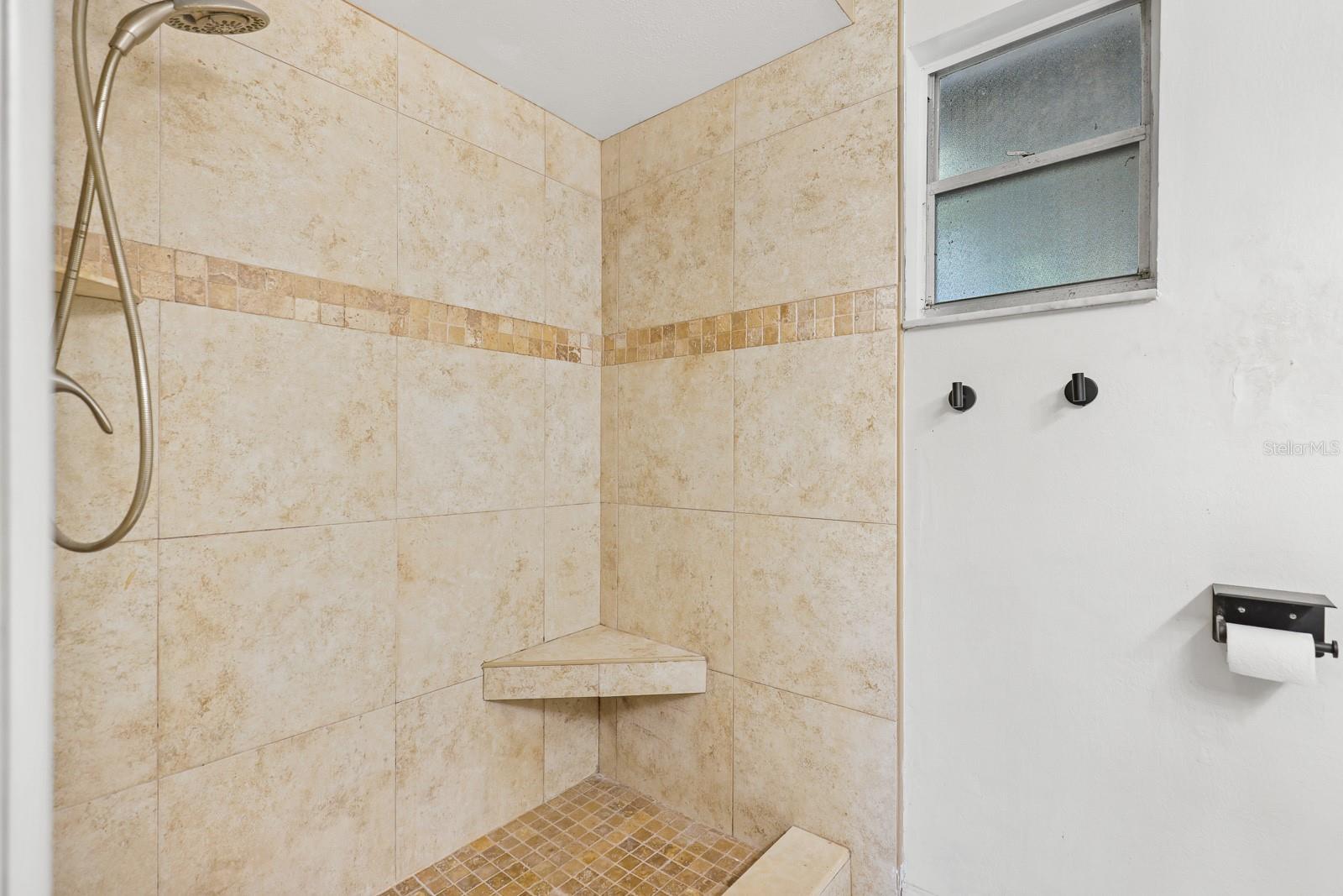 SALLS LAKE PARK 3RD ADD - Residential