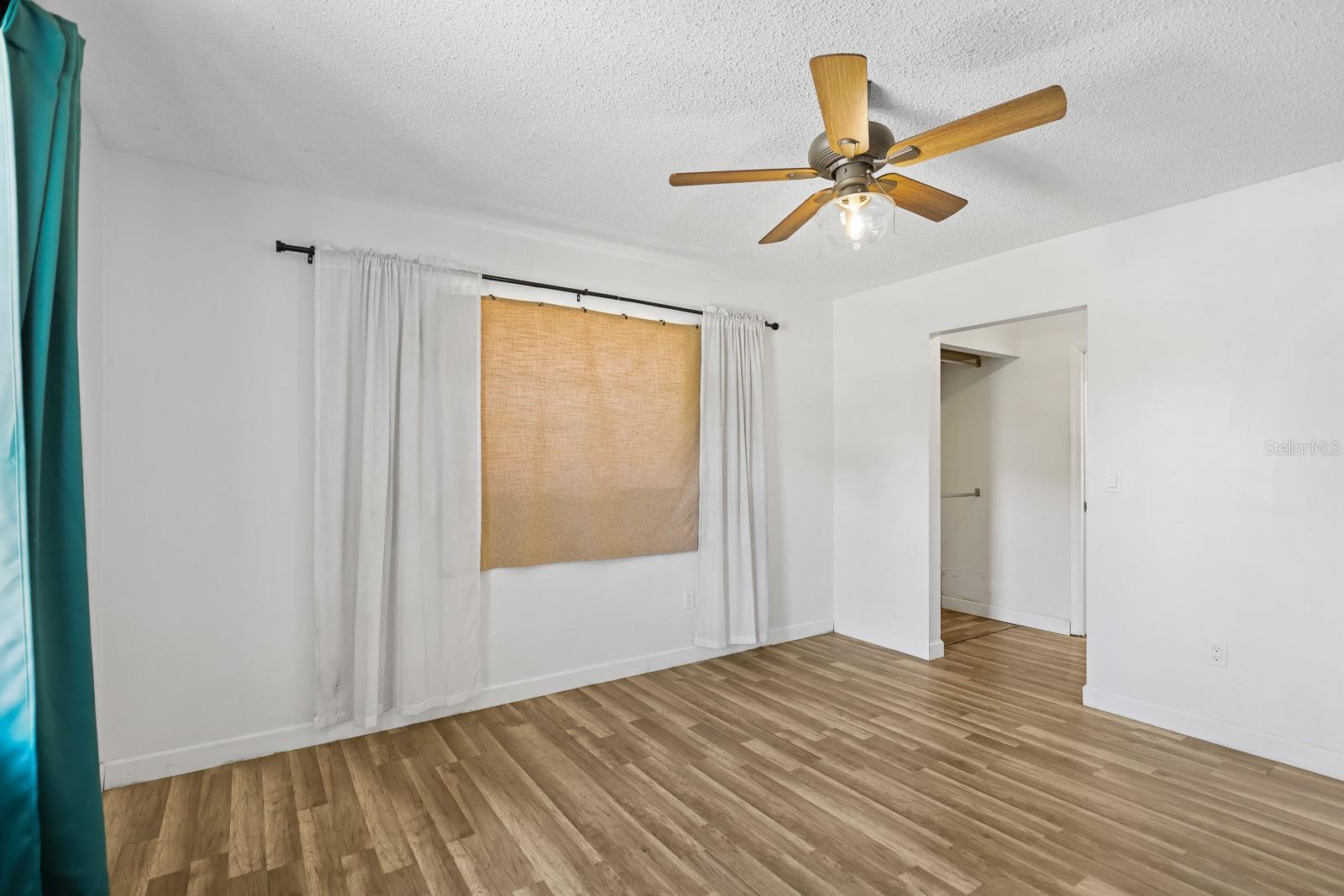 SALLS LAKE PARK 3RD ADD - Residential