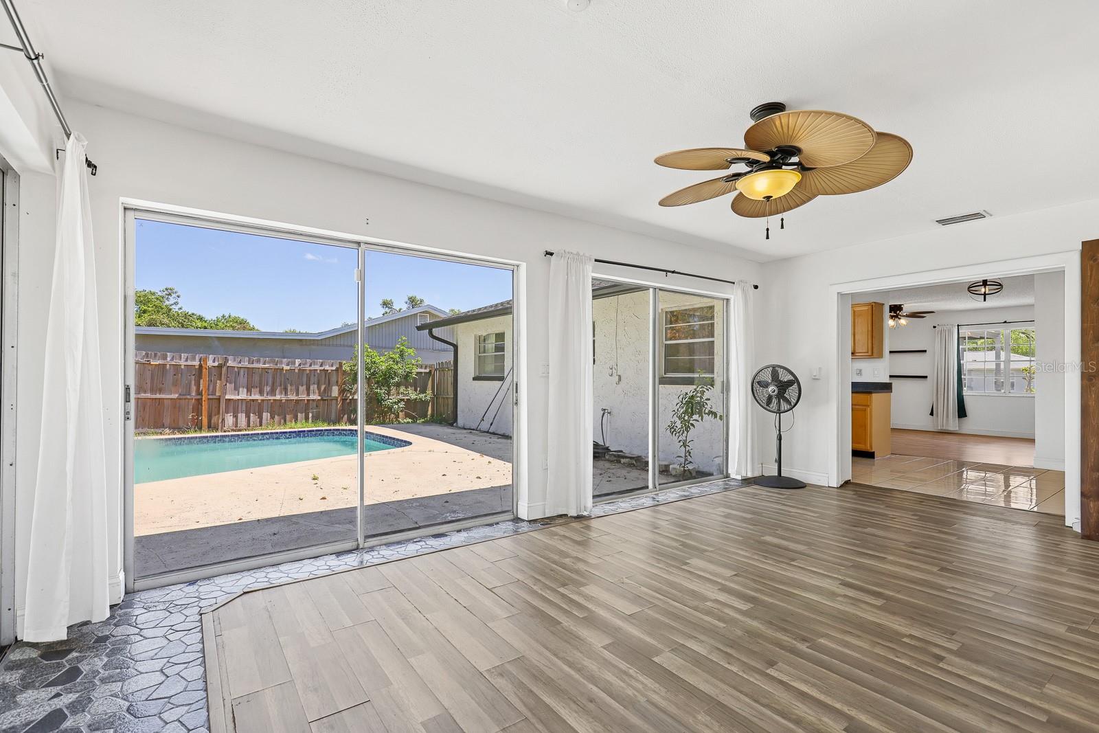 SALLS LAKE PARK 3RD ADD - Residential