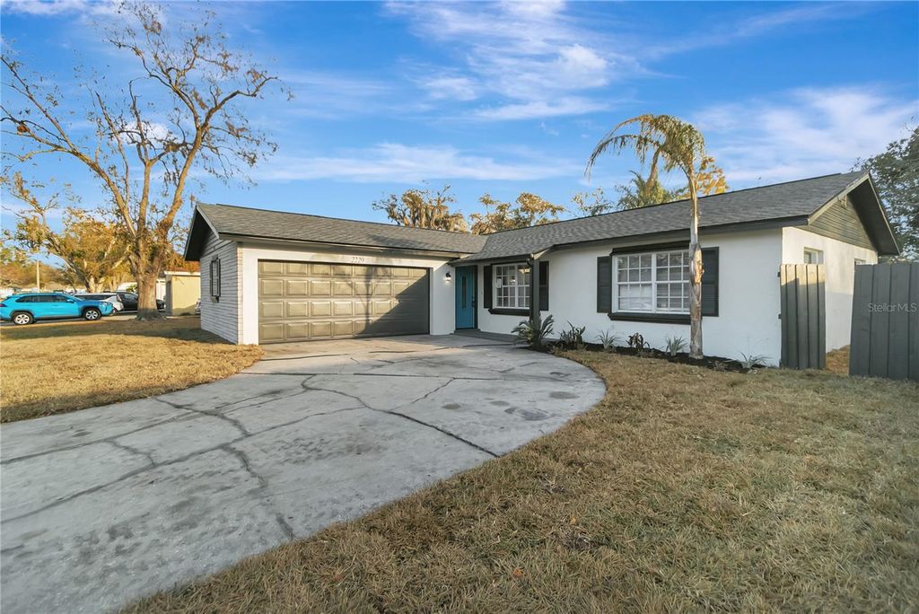 Photo of 2229 Elizabeth Drive, Brandon, FL 33510 (MLS # TB8476391)