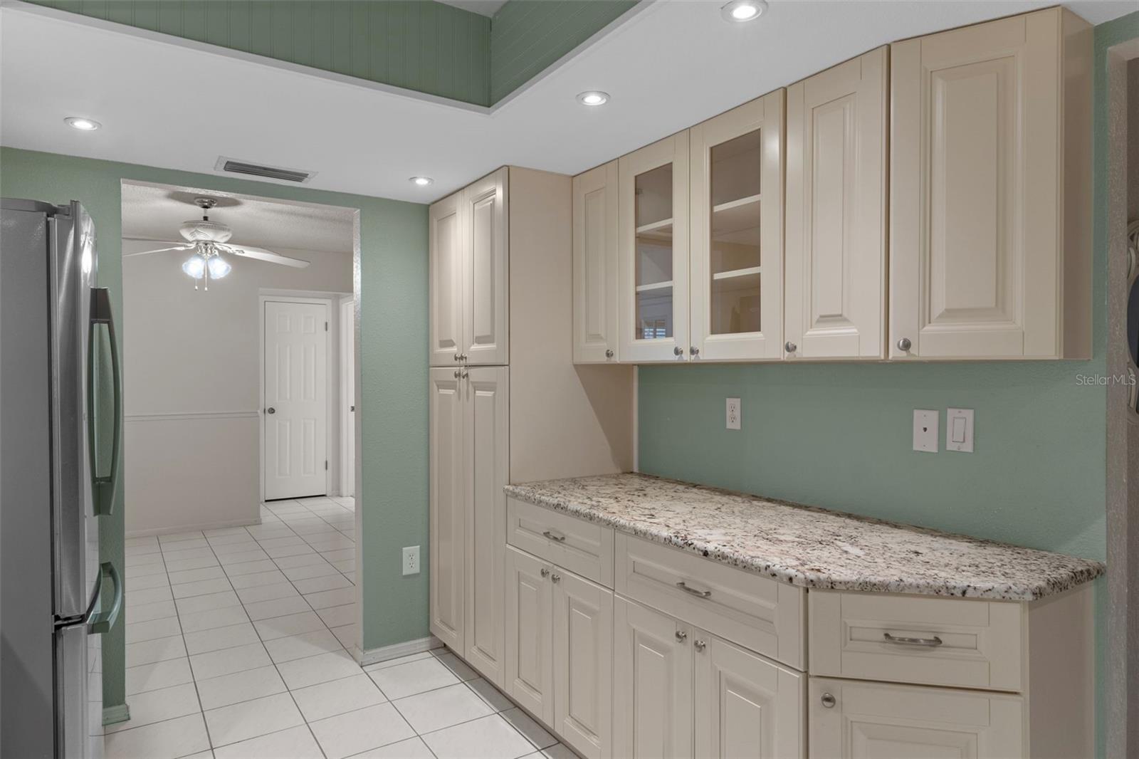 SPRING HILL - Residential