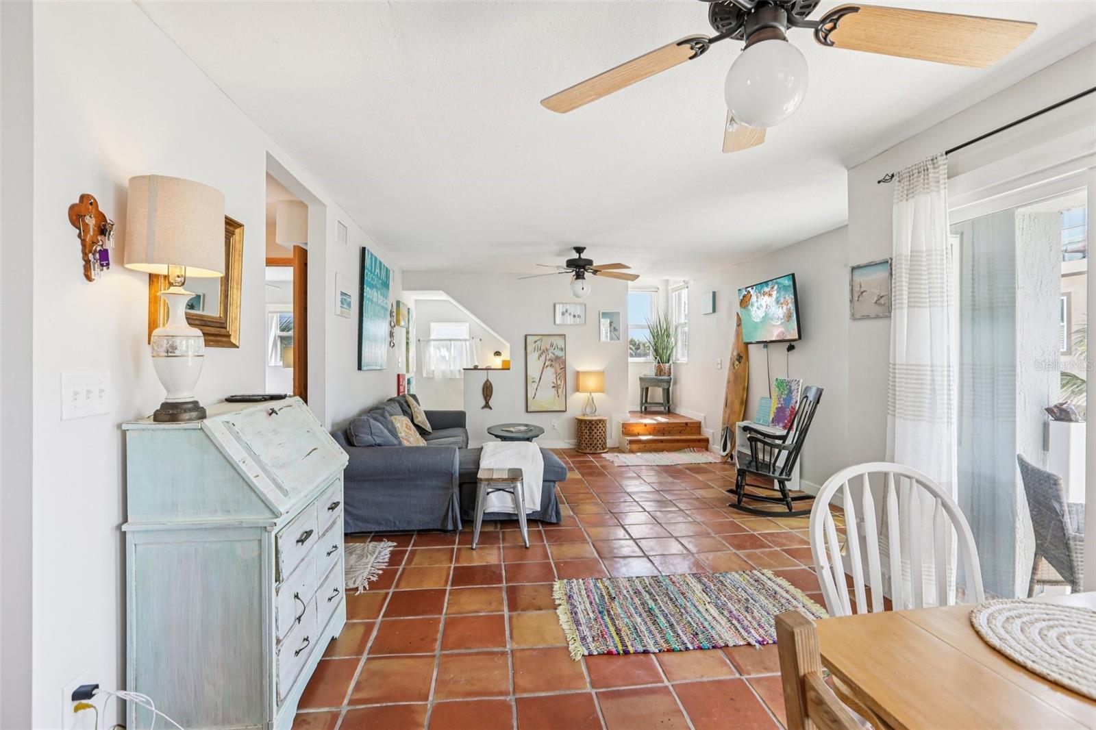 PENGUIN CABANA SUB - Residential