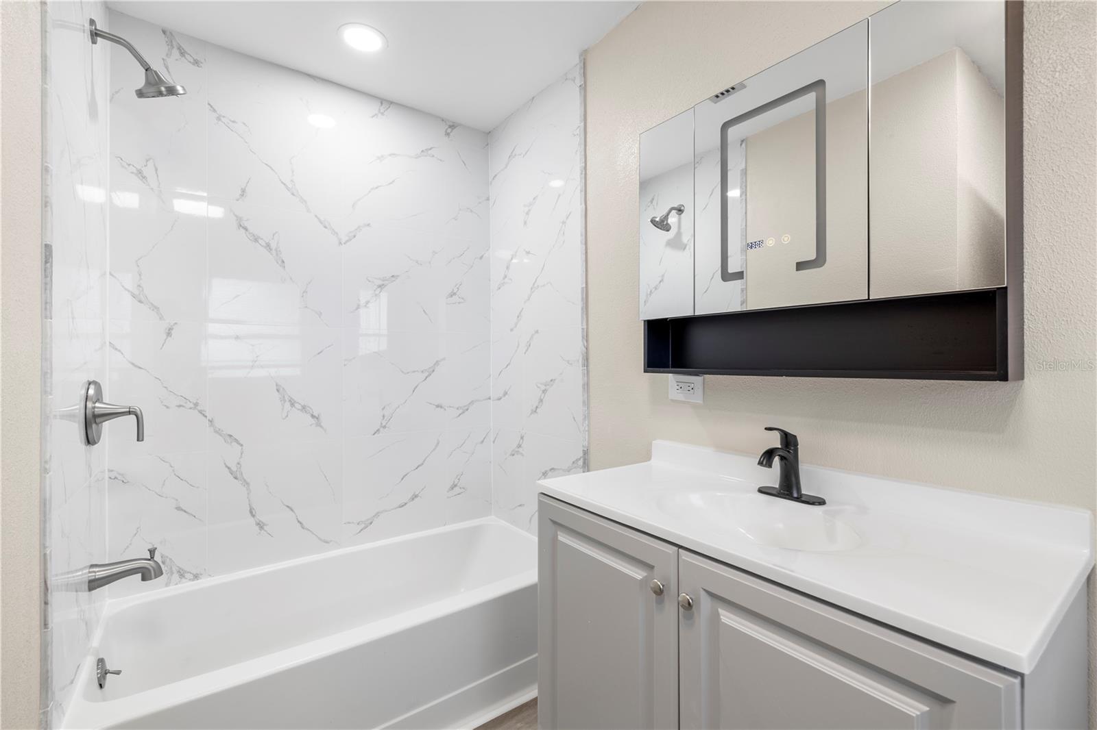 BILTMORE ESTATES - Residential