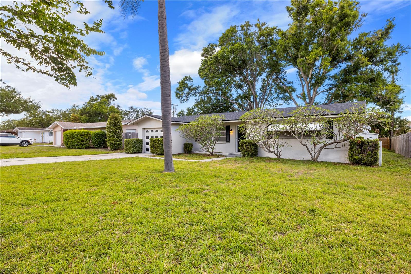 BILTMORE ESTATES - Residential