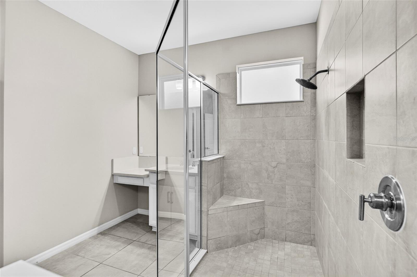 BELLALAGO PH 5J SEC 3 - Residential Lease