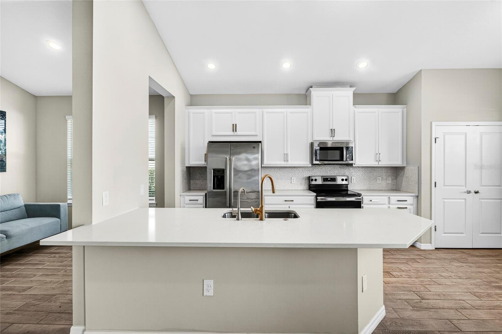 BELLALAGO PH 5J SEC 3 - Residential Lease