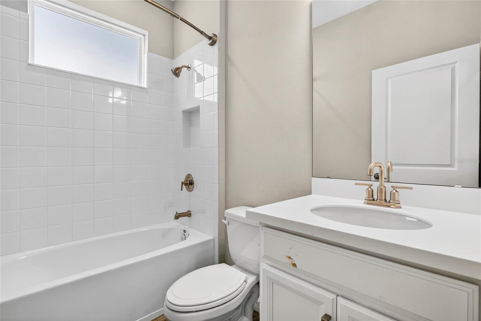 BELLALAGO PH 5J SEC 3 - Residential Lease