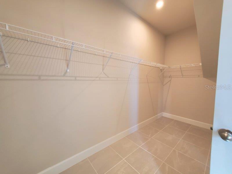 HAMMOCKS/WEST PORT PH 3 & 4 - Residential Lease