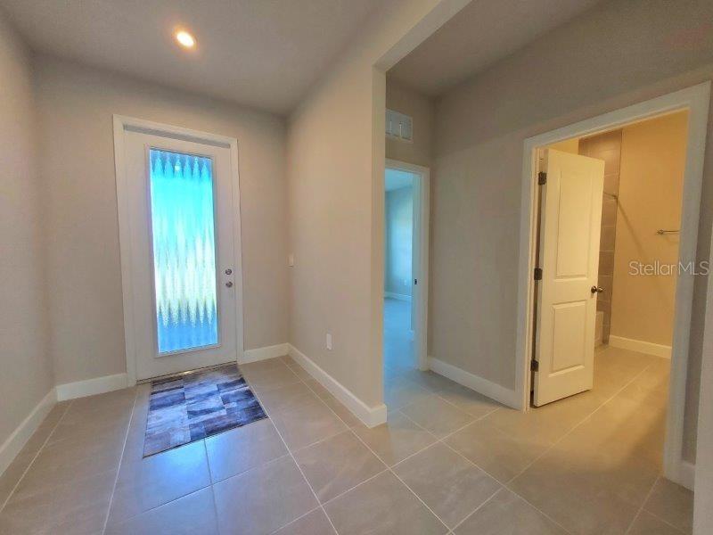 HAMMOCKS/WEST PORT PH 3 & 4 - Residential Lease