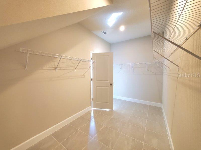 HAMMOCKS/WEST PORT PH 3 & 4 - Residential Lease