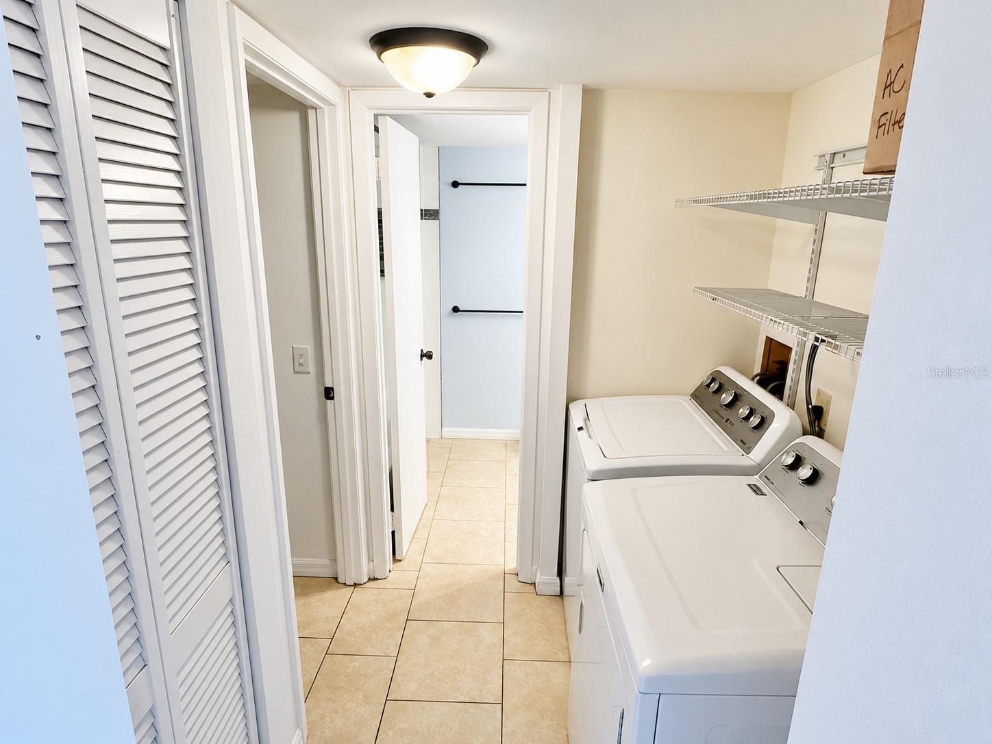 1068 LOTUS PARKWAY 815