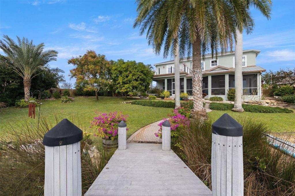 Photo of 1221 50th Street Court E, Bradenton, FL 34208 (MLS # GC536229)