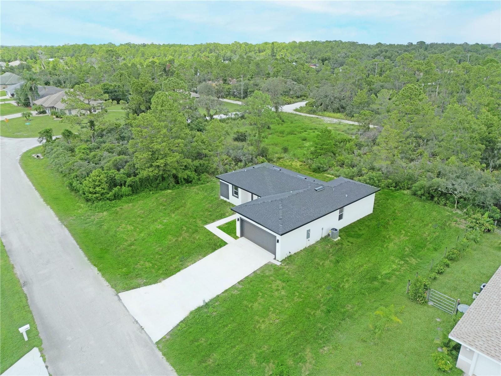 ORANGE BLOSSOM ESTATE - Residential