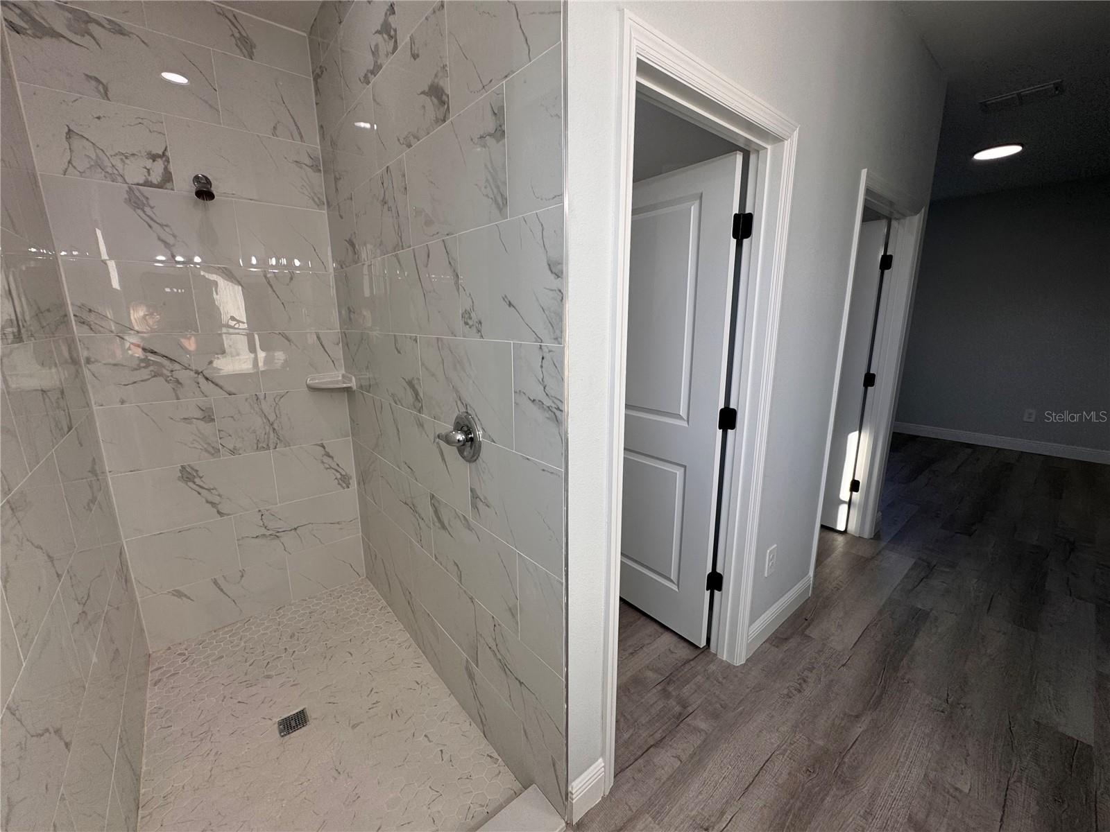 ORANGE BLOSSOM ESTATE - Residential