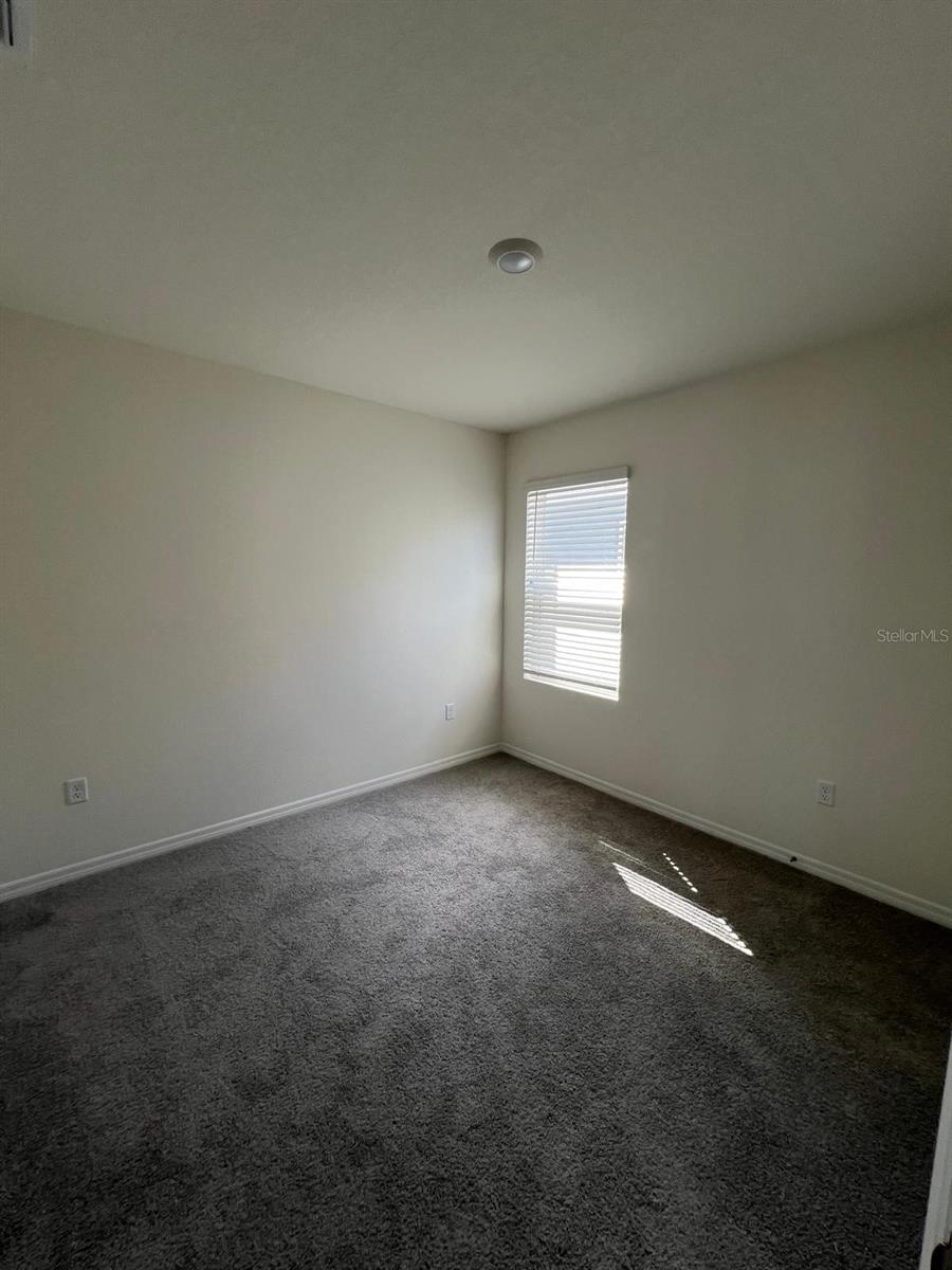 CASCADES - Residential Lease