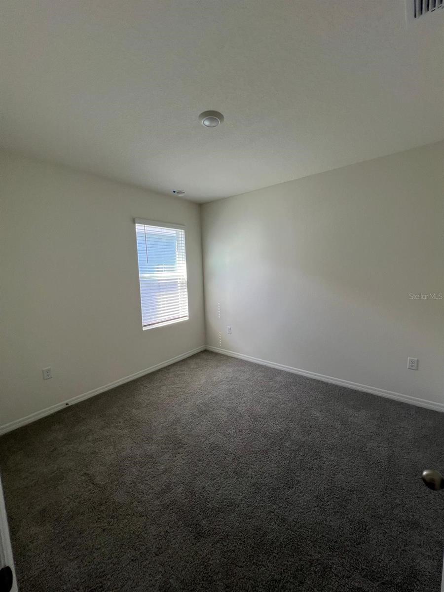 CASCADES - Residential Lease