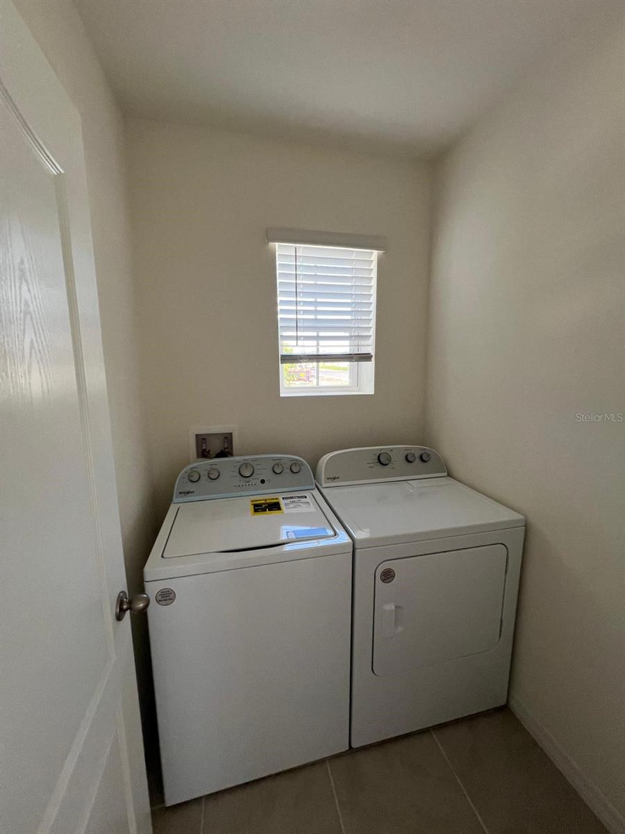 CASCADES - Residential Lease