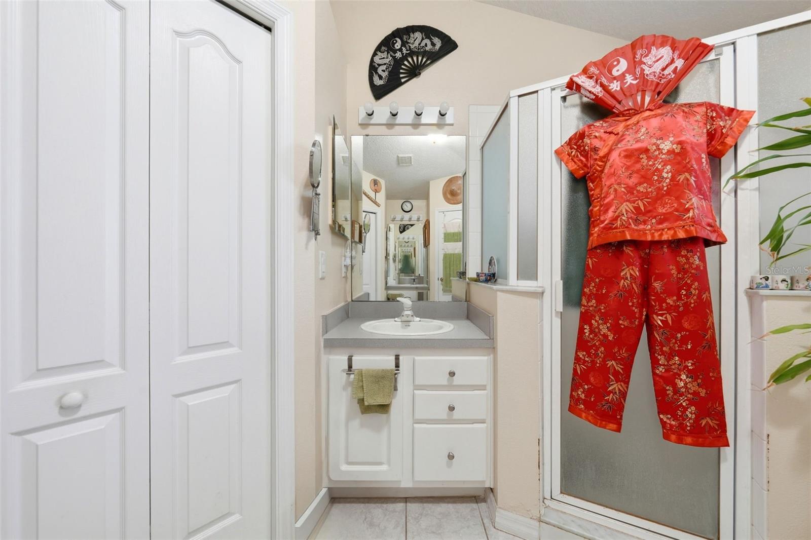 44 GABLES PH 03 - Residential