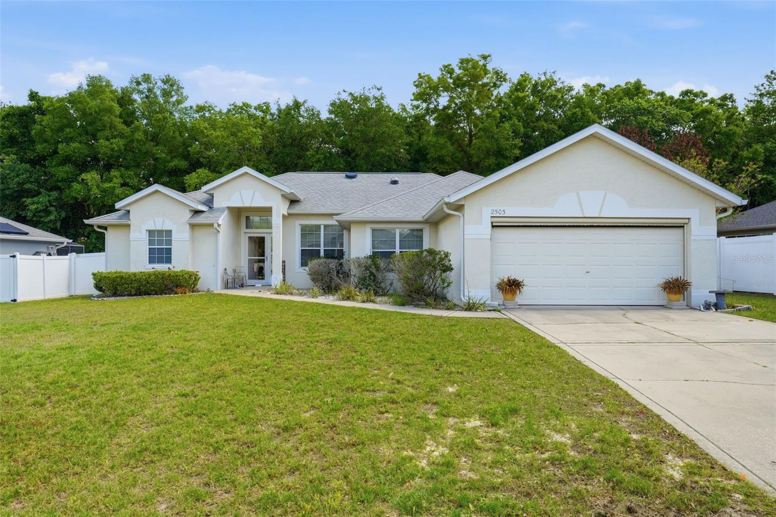 44 GABLES PH 03 - Residential