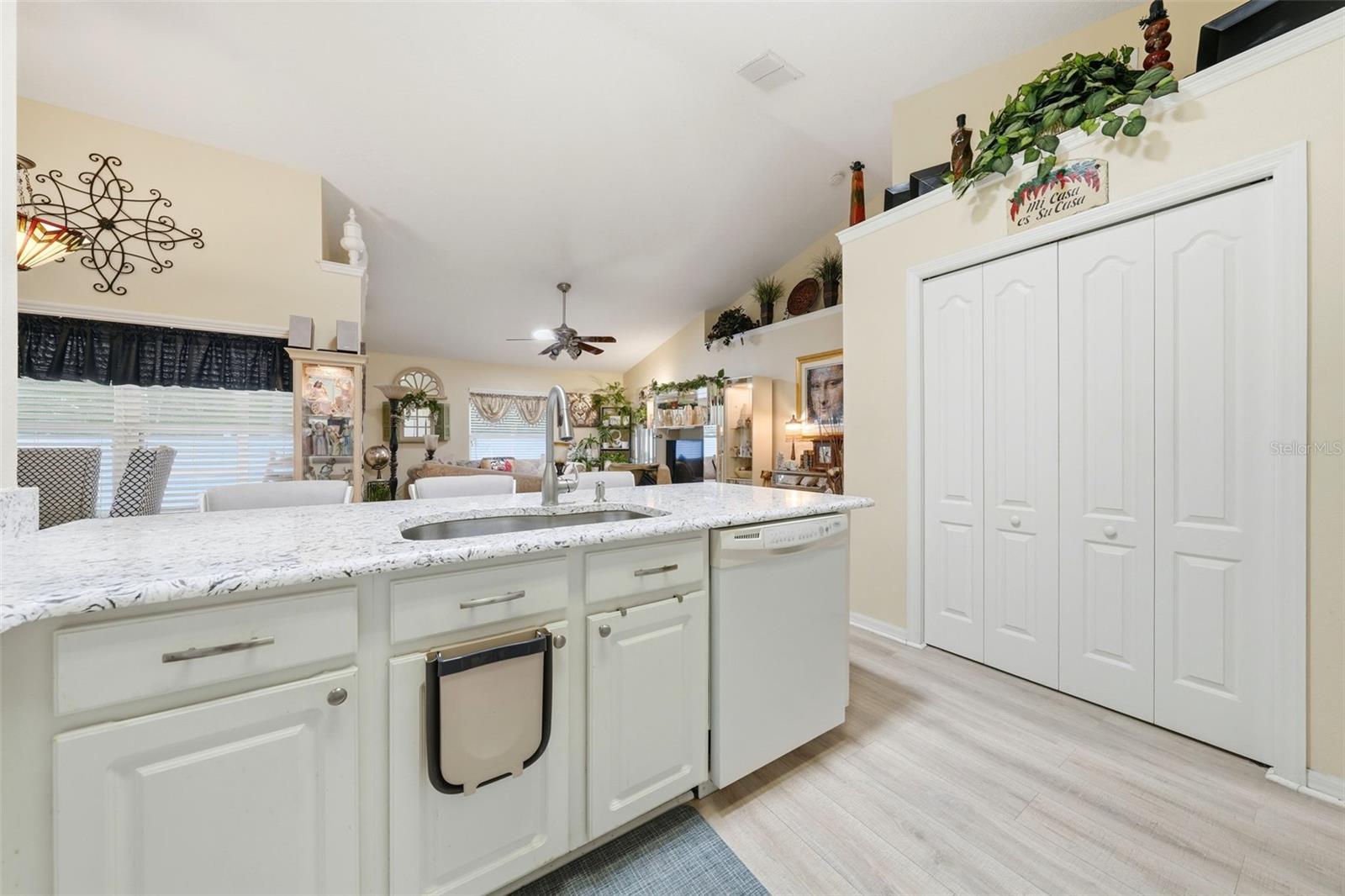 44 GABLES PH 03 - Residential