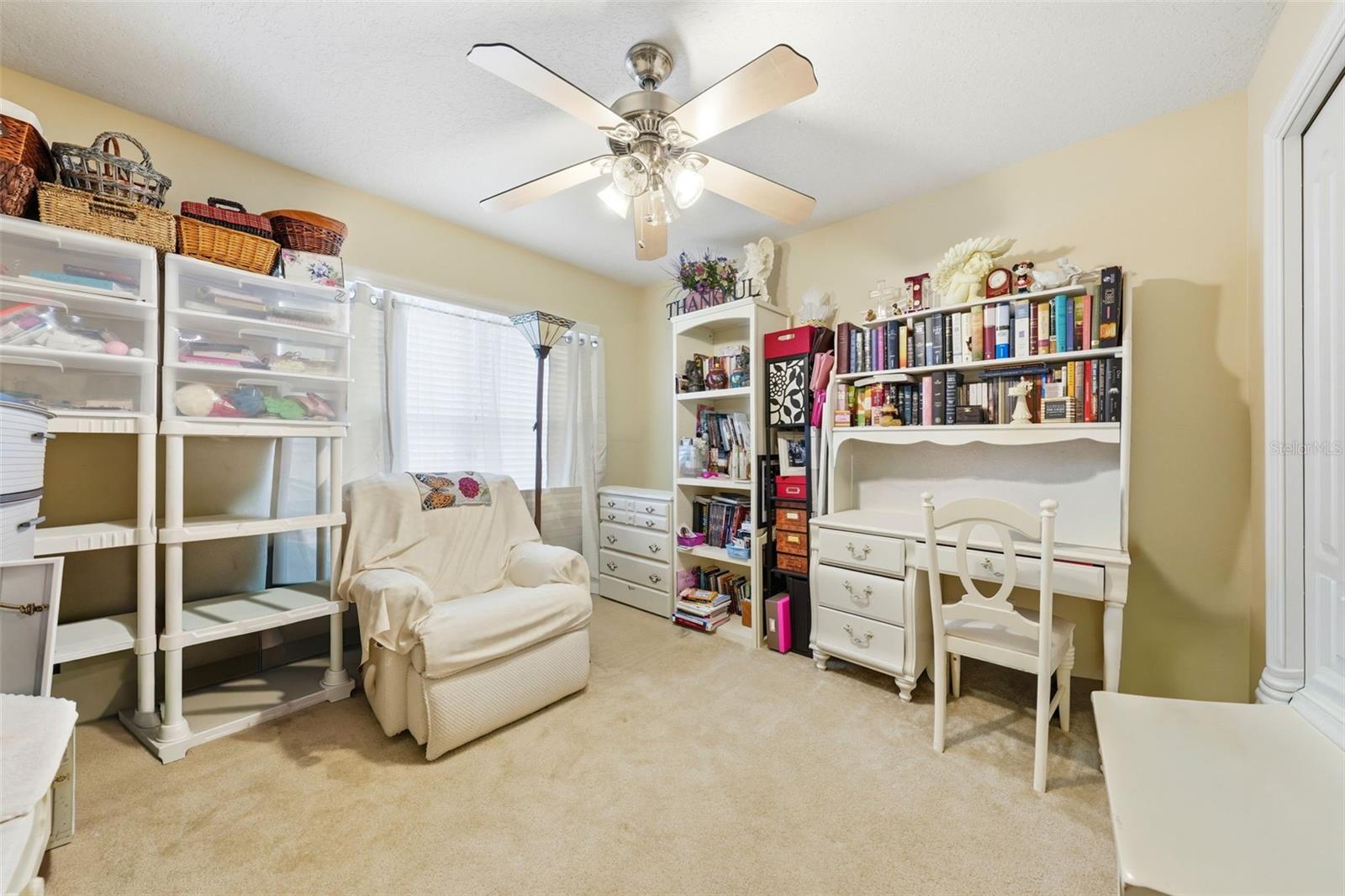 44 GABLES PH 03 - Residential