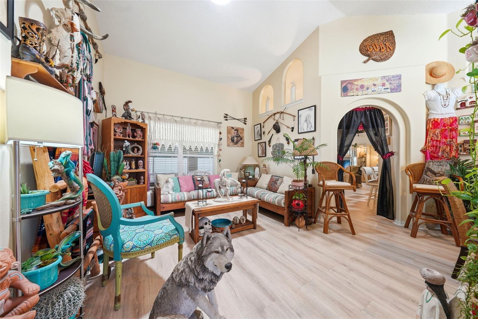 44 GABLES PH 03 - Residential