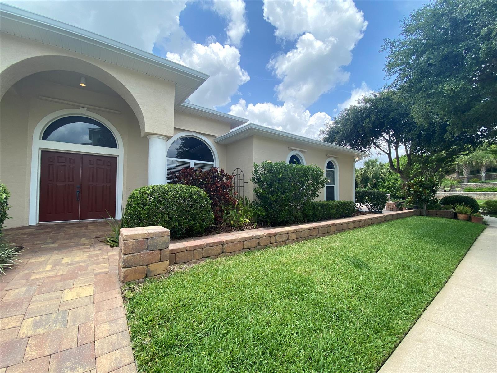 Inlet Villas - Residential