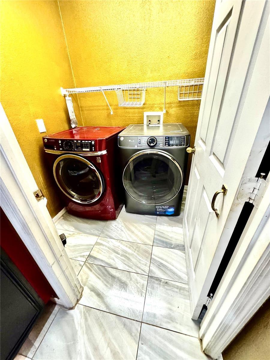 ISLAND WALK 49 71 - Residential