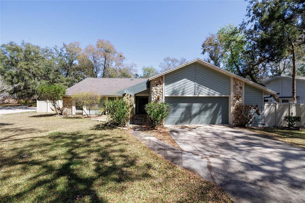 Photo of 317 Oak Fern Circle, Ormond Beach, FL 32174 (MLS # FC320891)
