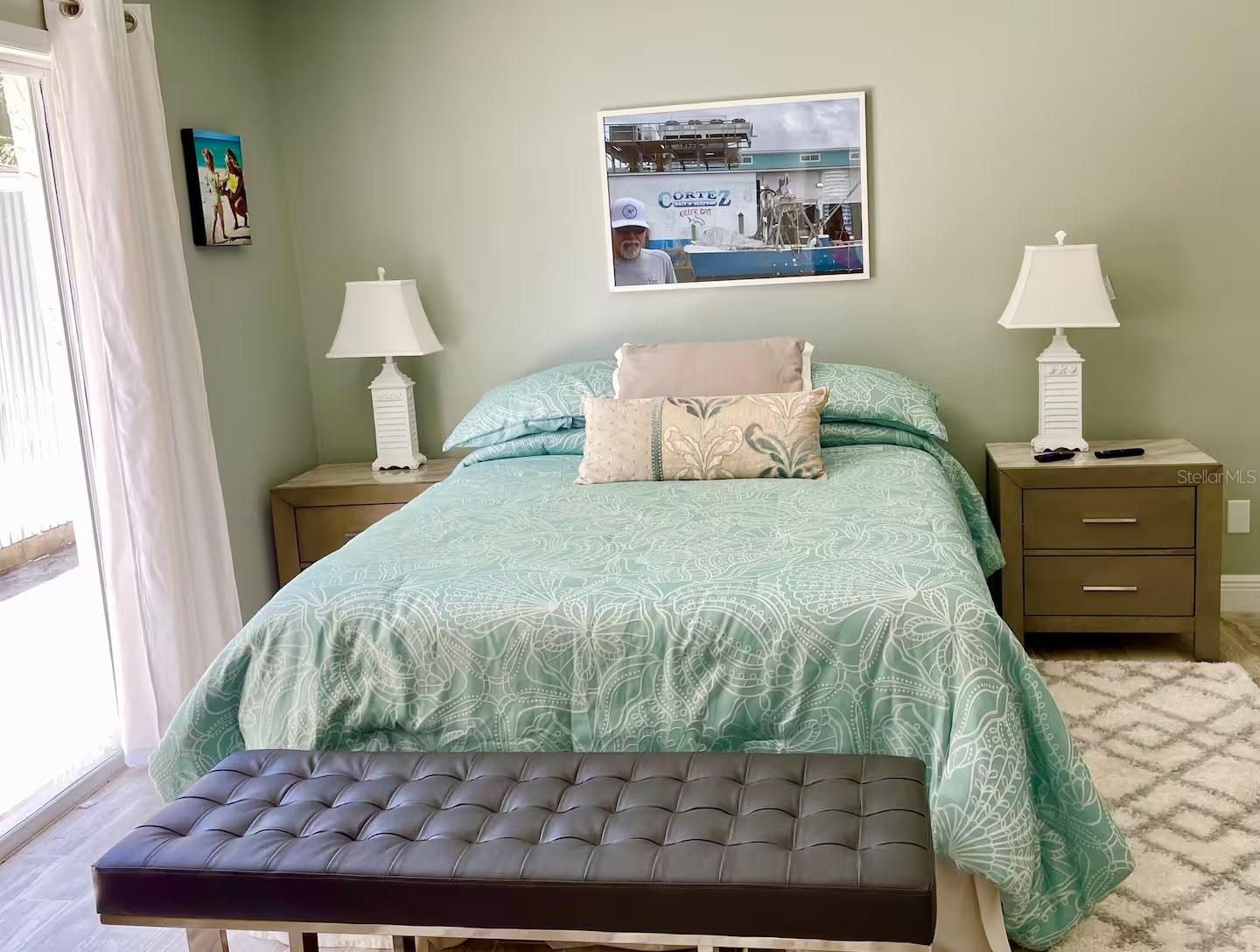 WOODMERE PLACE - Residential