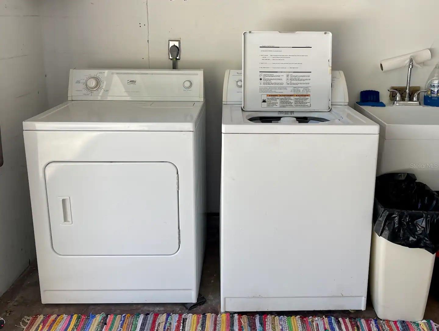 WOODMERE PLACE - Residential