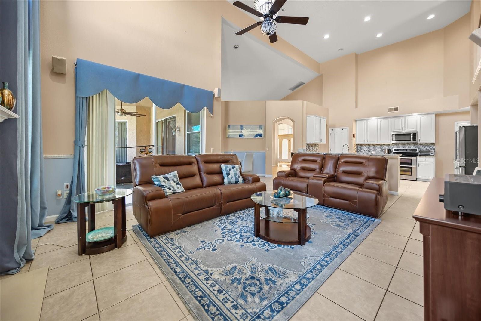 WINDSOR LANDING PH 01 46/26 - Residential