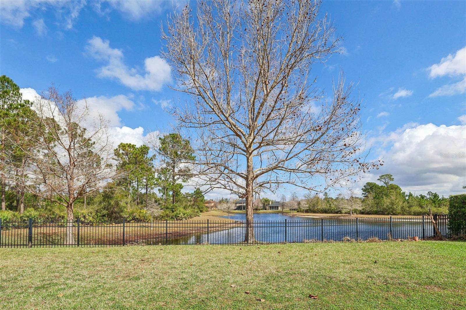 LIVE OAK RESERVE UNIT THREE - Residential