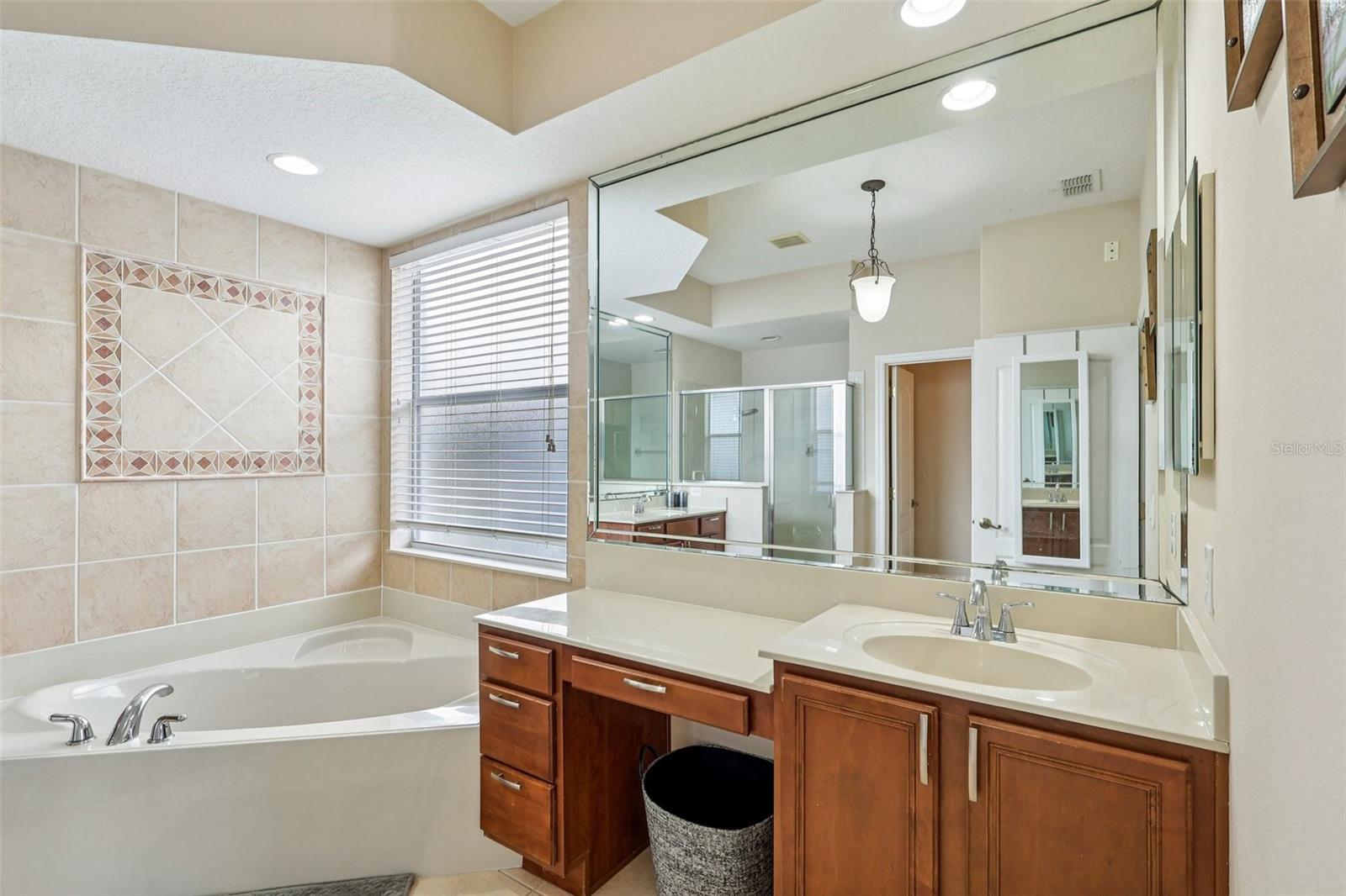 LIVE OAK RESERVE UNIT THREE - Residential