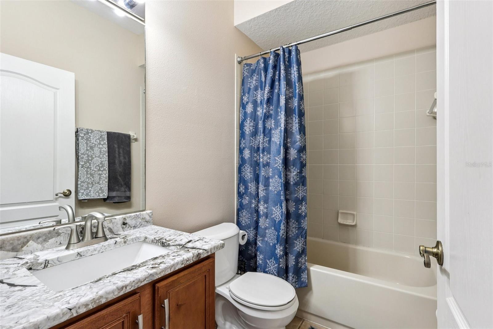 LIVE OAK RESERVE UNIT THREE - Residential