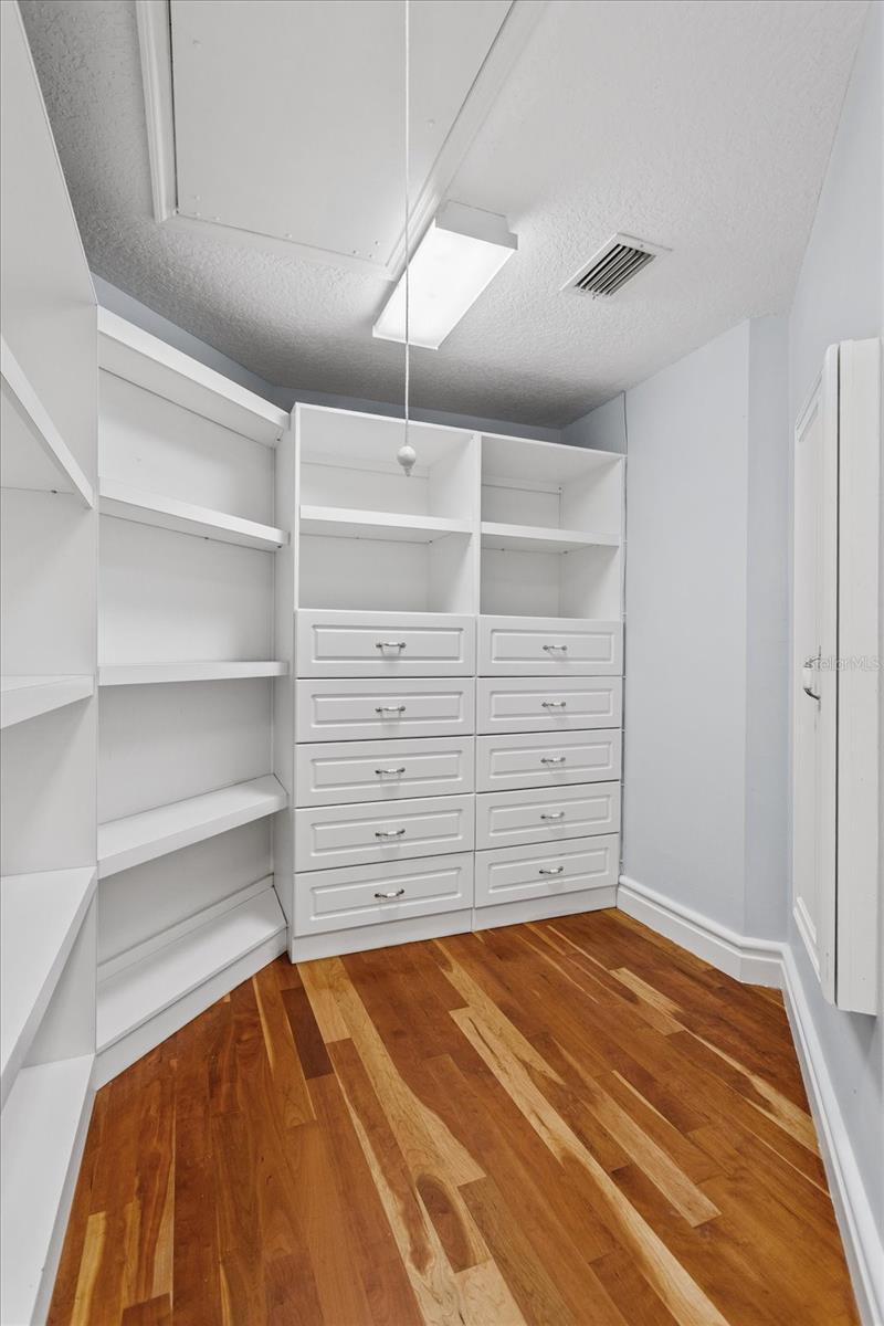 BEAR CREEK ESTATES - Residential